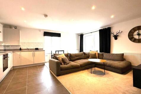 Living/Kitchen