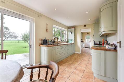 Kitchen/Breakfast Rm