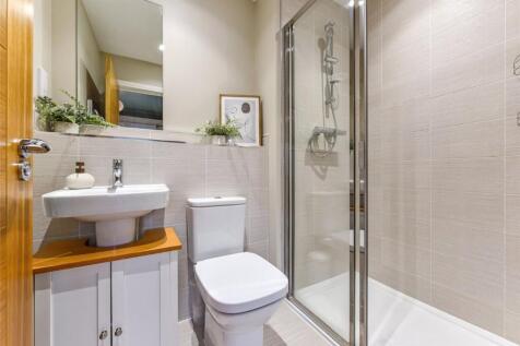 Shower Room En-Suite