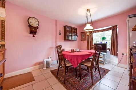 Breakfast Room