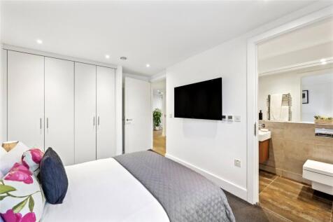 Principle Bedroom