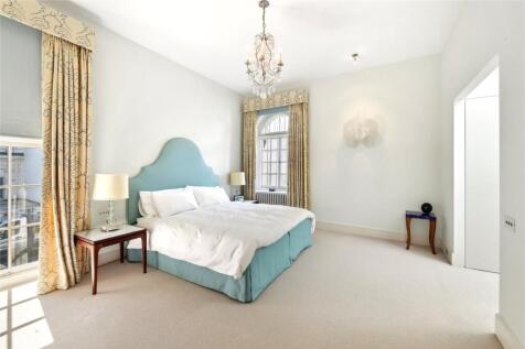Principle Bedroom