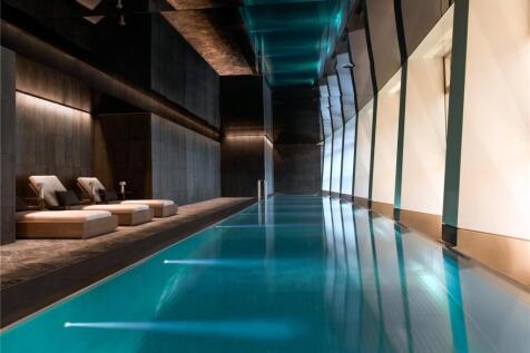 Residence Pool