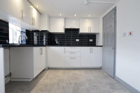 Open Plan Lounge/Kitchen