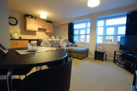 Lounge/Kitchen