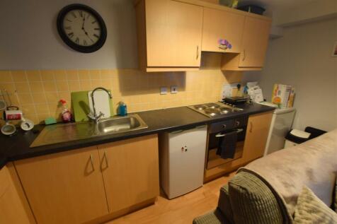Lounge/Kitchen