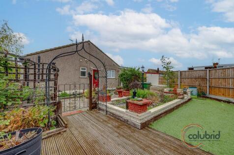 0G1A0240-0G1A0244-2-Edit.jpg