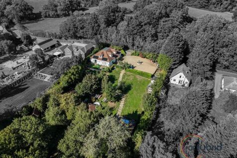 DJI_20250919142203_0020_D-Edit.jpg
