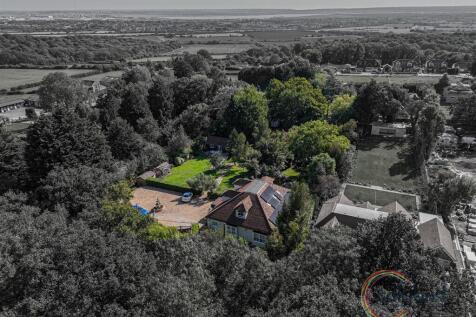 DJI_20250919142138_0019_D-Edit.jpg