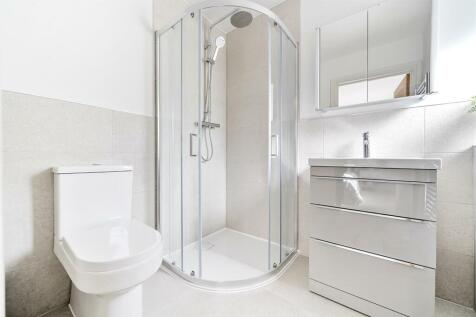 GF Shower Room