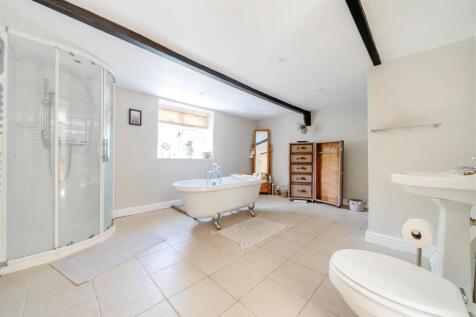 Ensuite Bathroom