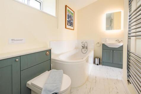 Annex - Bathroom