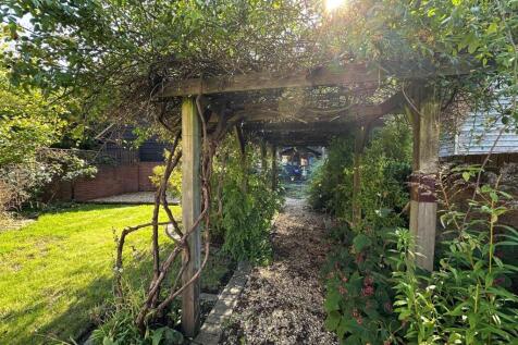 Rear Garden.jpg