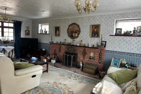 Sitting Room 2.jpg