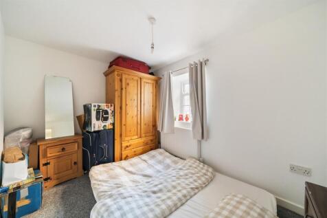 Flat 1 Bedroom 2