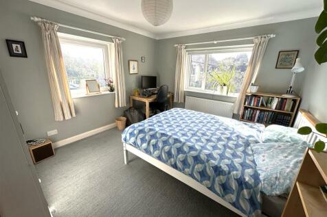 Main bedroom.JPG