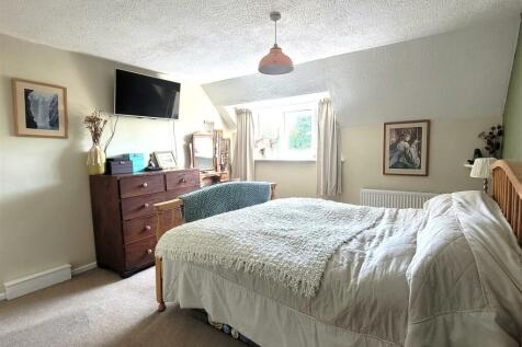 Main bedroom 3