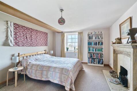 2nd Guest bedroom