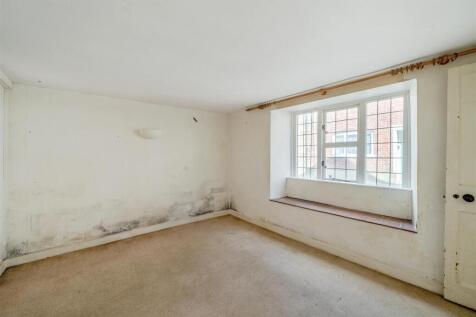 Bedroom for 20