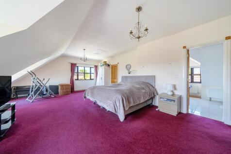 Main bedroom