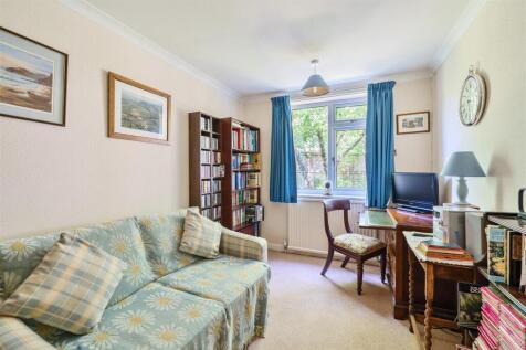 Study/bedroom
