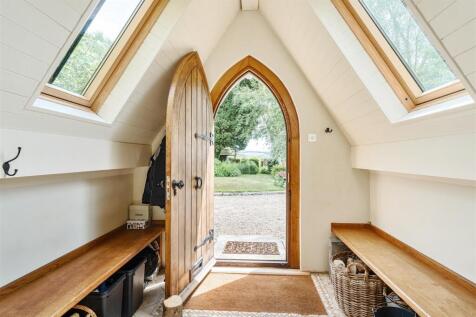 Entrance porch