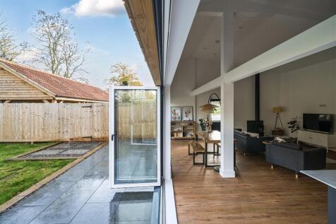 Bi-folds