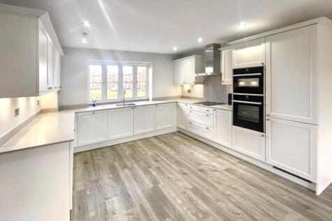Dorch - 3 Dukes Drive - Kitchen 2.jpg