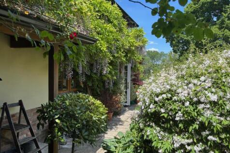 Vendor Symmonds Cottage
