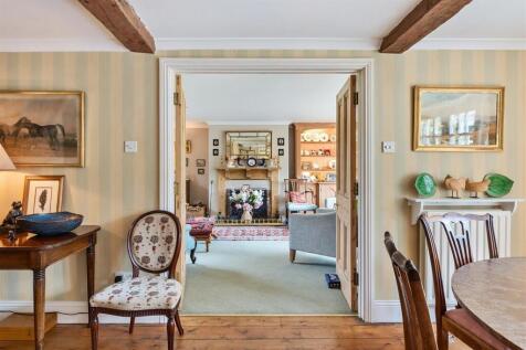 Dining Hall/Sitting Room