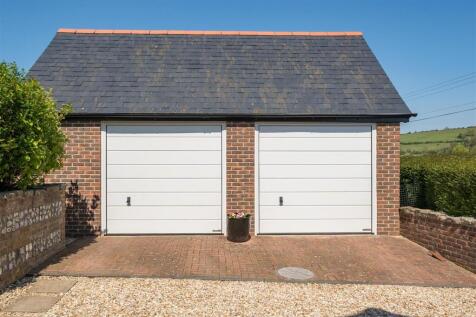 Double Garage