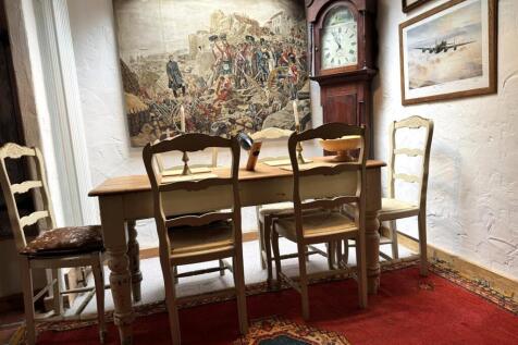 Dining Room 2.jpg