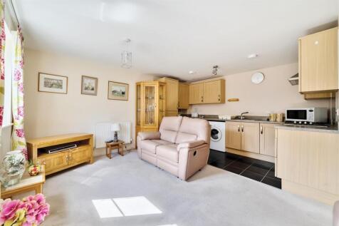 Sitting Room / Kitchen