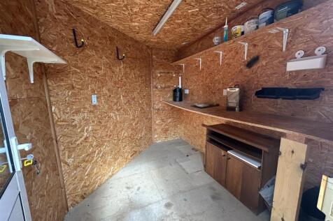 Shed