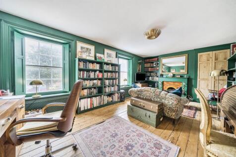 Study / Bedroom 6