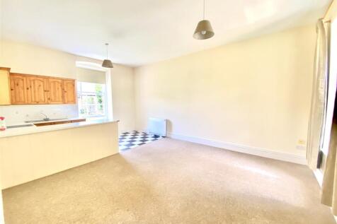 Open Plan Lounge Kitchen