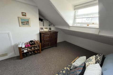 Office/Dressing Room