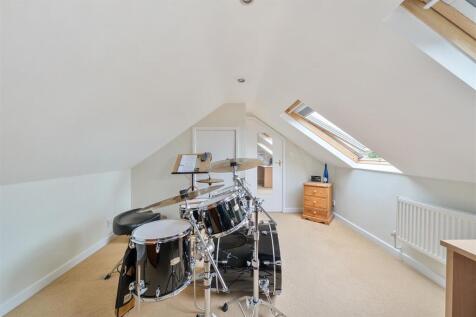 Bedroom / Loft Room