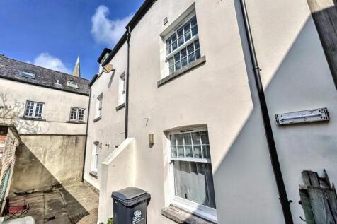 17-18 High East Street
