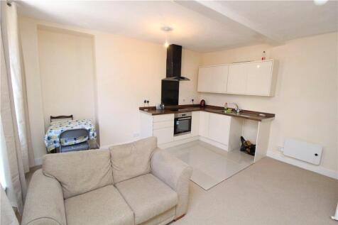 Living / Kitchen Are
