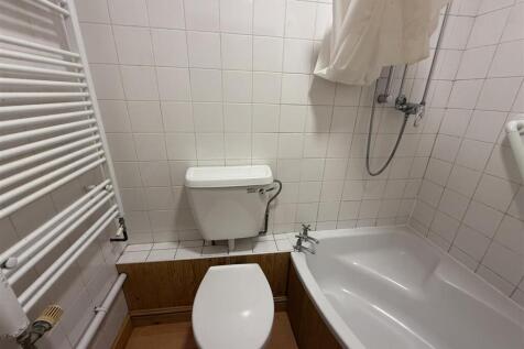 Bathroom/En-Suite