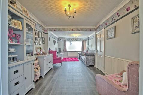 Dining area/lounge
