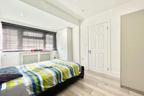 Bedroom.jpg