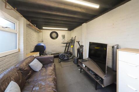 Garden gym