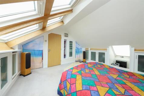 Main bedroom view