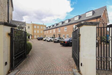Communal car park