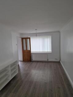 Lounge 1.JPG