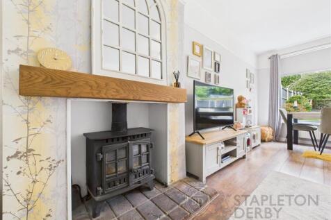 CAM04709G0-PR0138-STILL007.jpg