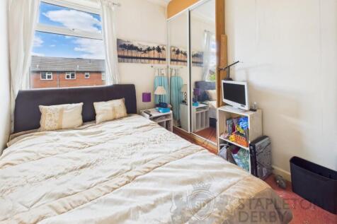 CAM04709G0-PR0153-STILL008.jpg