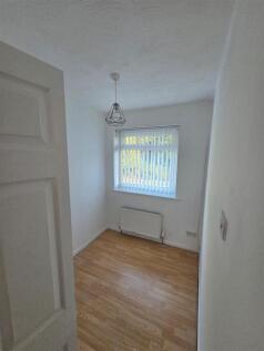 gartons lane 3.jpg